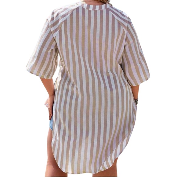 PLUS Stripe Top ☀️ - Picture 3 of 7